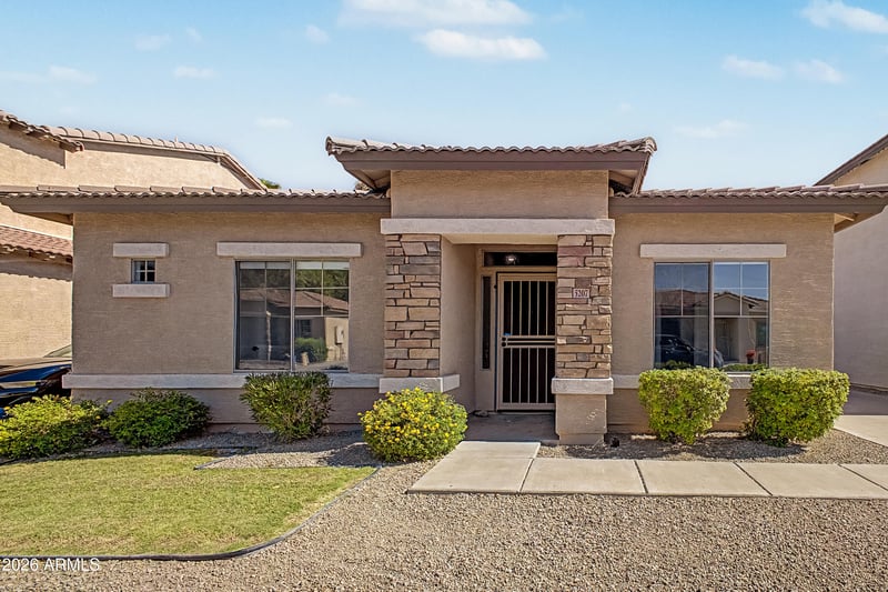 5207 W Paradise Dr, Glendale, AZ 85304