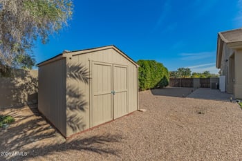5208 180th Ln, Litchfield Park, AZ 85340