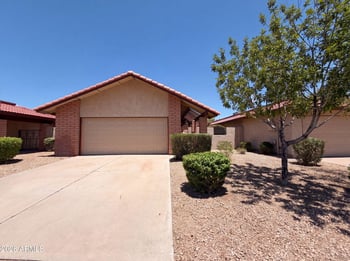 5208 E Tamblo Dr, Phoenix, AZ 85044