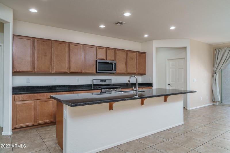 5208 Leodra Ln, Laveen, AZ 85339