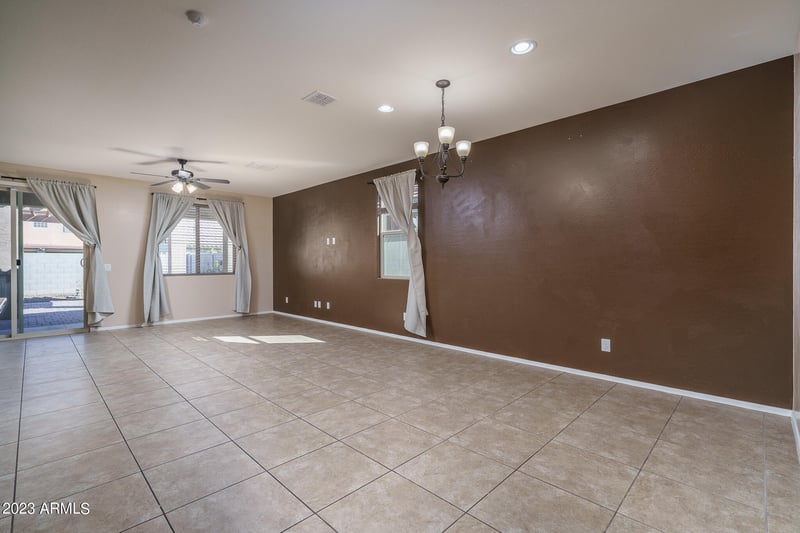 5208 Leodra Ln, Laveen, AZ 85339