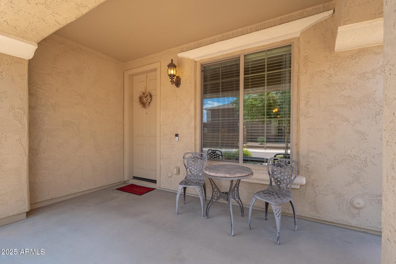 5208 Straight Arrow Ln, Phoenix, AZ 85083