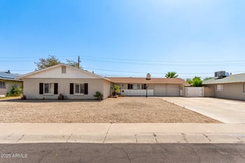 5209 61st Dr, Glendale, AZ 85301