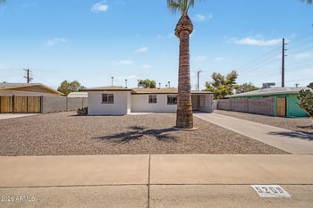 5209 Butte St, Mesa, AZ 85205