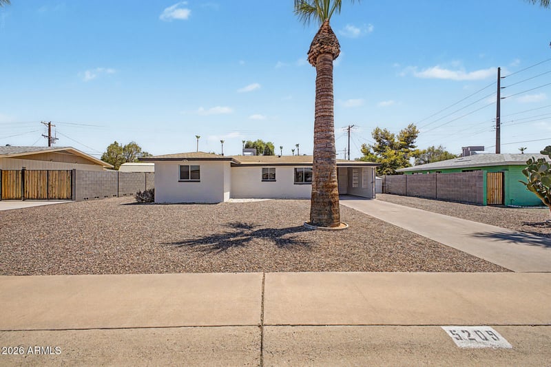 5209 Butte St, Mesa, AZ 85205