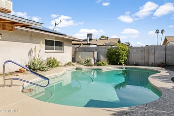 5209 Evans Dr, Glendale, AZ 85306