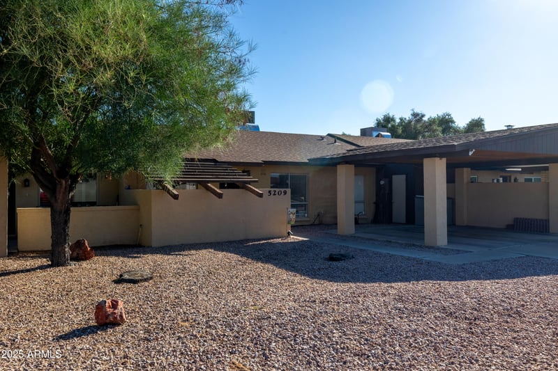 5209 Palo Verde Ave, Glendale, AZ 85302