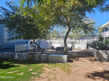 521 Bethany Home Rd, Phoenix, AZ 85012