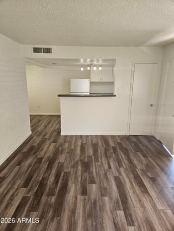 521 Bethany Home Rd, Phoenix, AZ 85012