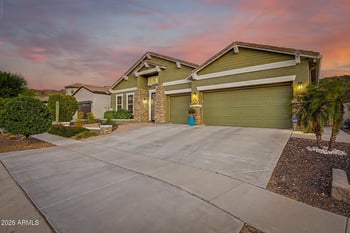521 Mineral Rd, Phoenix, AZ 85042