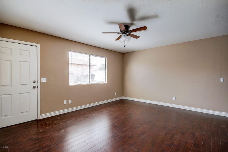 521 E Randy St, Avondale, AZ 85323