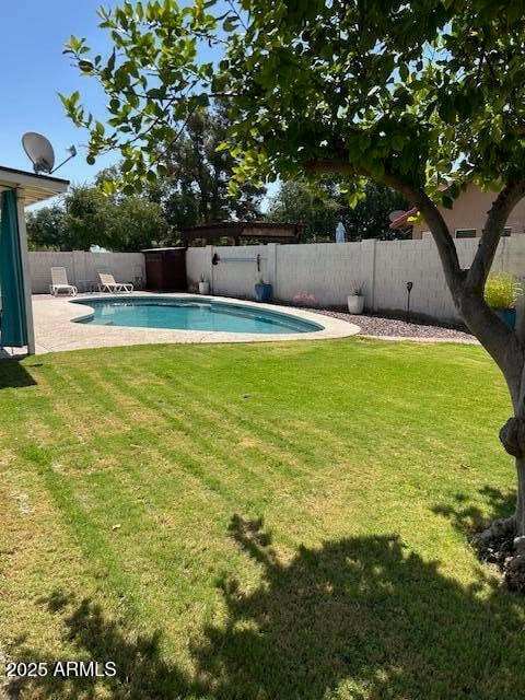521 Encinas Ave, Gilbert, AZ 85234