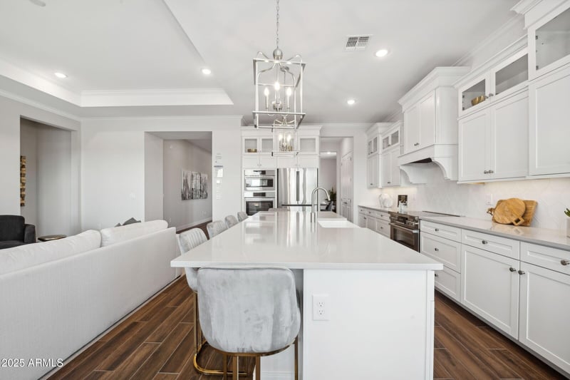 521 Greenback Dr, San Tan Valley, AZ 85140