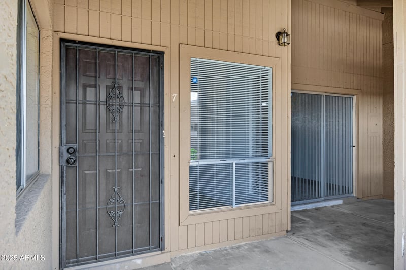 521 Hononegh Dr #7, Phoenix, AZ 85027