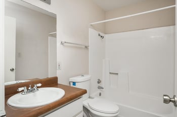 521 N 4th St #B, Avondale, AZ 85323