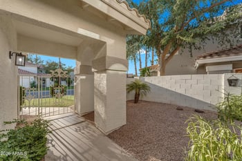 521 S Marina Dr, Gilbert, AZ 85233
