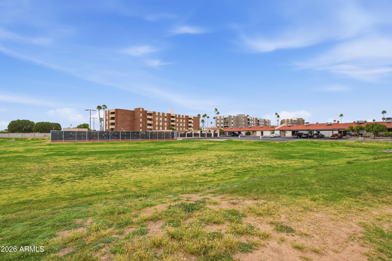 521 Quinn --, Mesa, AZ 85206