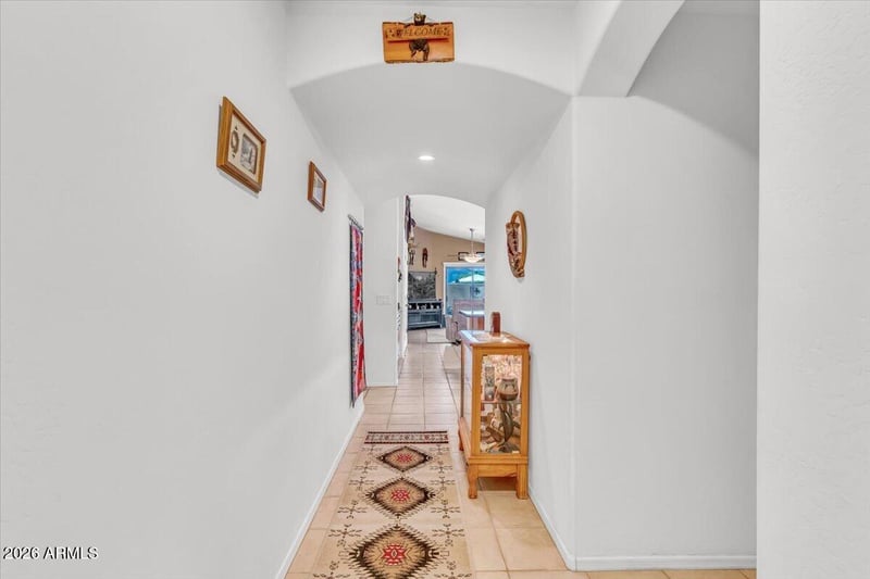 521 Angus Rd, San Tan Valley, AZ 85143