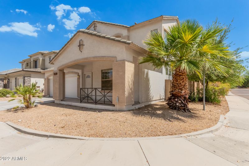 521 W Ian Dr, Phoenix, AZ 85041