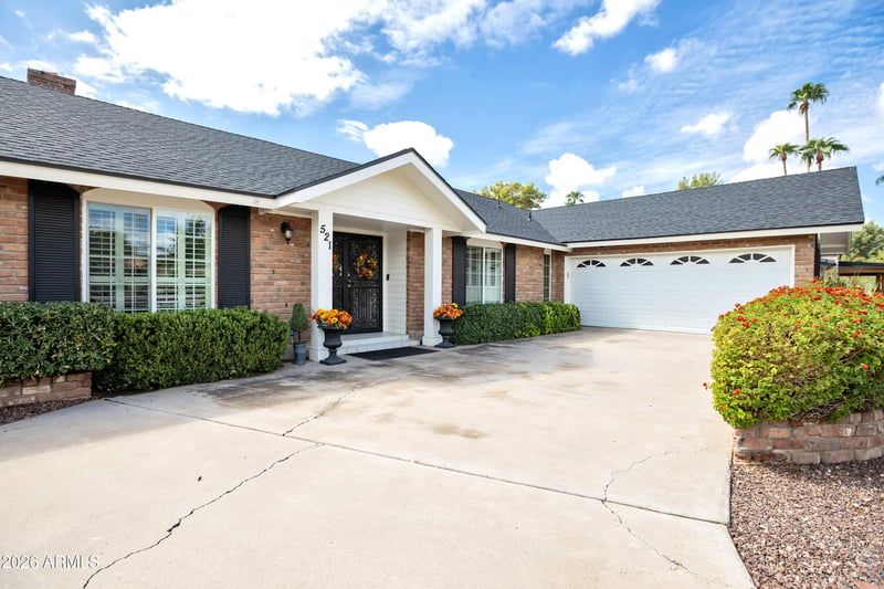 521 W Wakonda Ln, Phoenix, AZ 85023