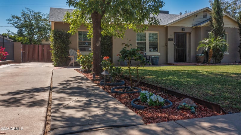 521 W Wilshire Dr, Phoenix, AZ 85003