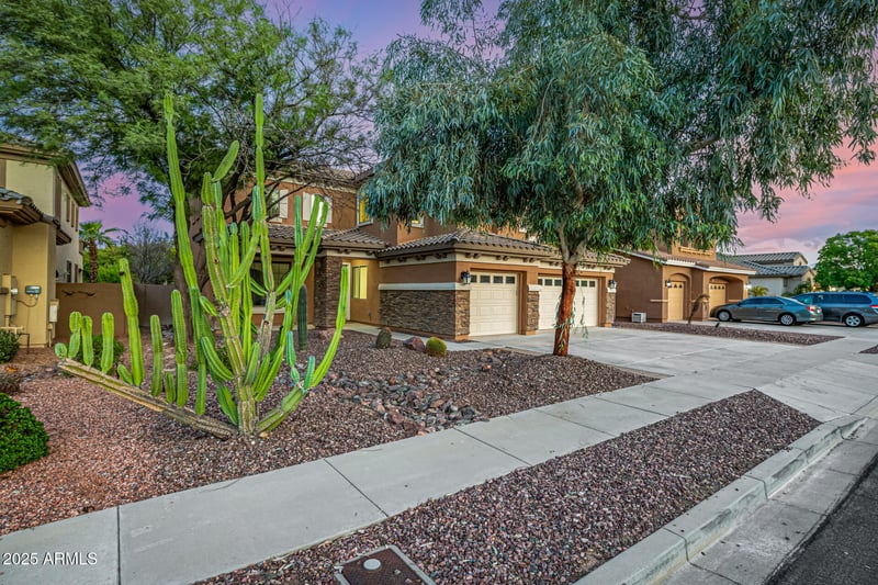 5211 193rd Ave, Litchfield Park, AZ 85340