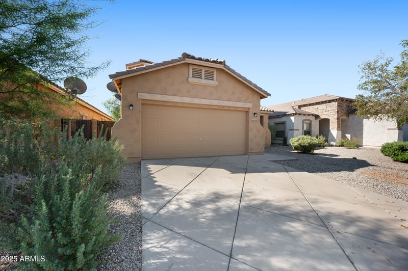 5211 Glass Ln, Laveen, AZ 85339