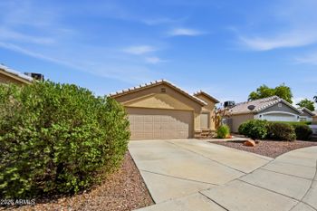5211 N 104th Dr, Glendale, AZ 85307
