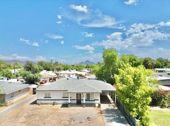 5211 N 8th Pl, Phoenix, AZ 85014
