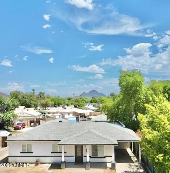 5211 N 8th Pl, Phoenix, AZ 85014