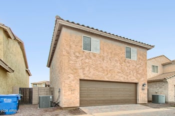 5211 Warner St, Phoenix, AZ 85043