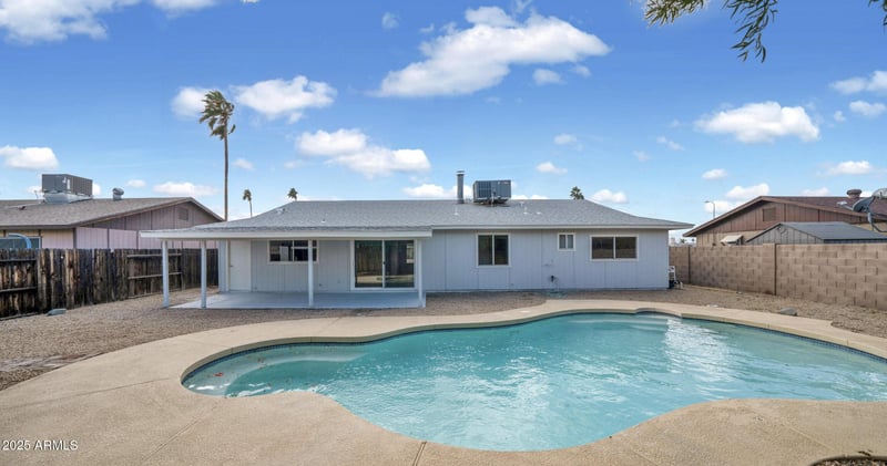 5214 Cholla St, Glendale, AZ 85304