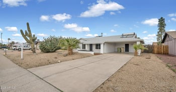 5214 Cholla St, Glendale, AZ 85304