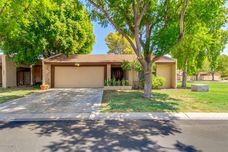 5214 E Saguaro Cir, Phoenix, AZ 85044