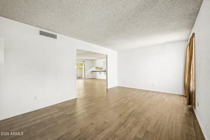 5215 Las Palmaritas Dr, Glendale, AZ 85302
