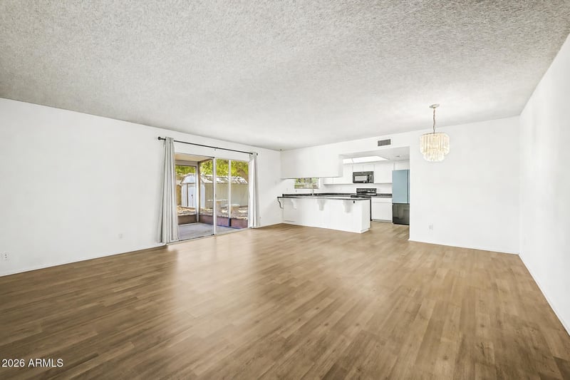 5215 Las Palmaritas Dr, Glendale, AZ 85302