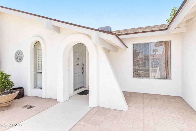 5215 Las Palmaritas Dr, Glendale, AZ 85302