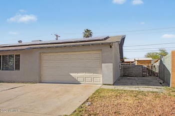 5216 Mulberry Dr, Phoenix, AZ 85031