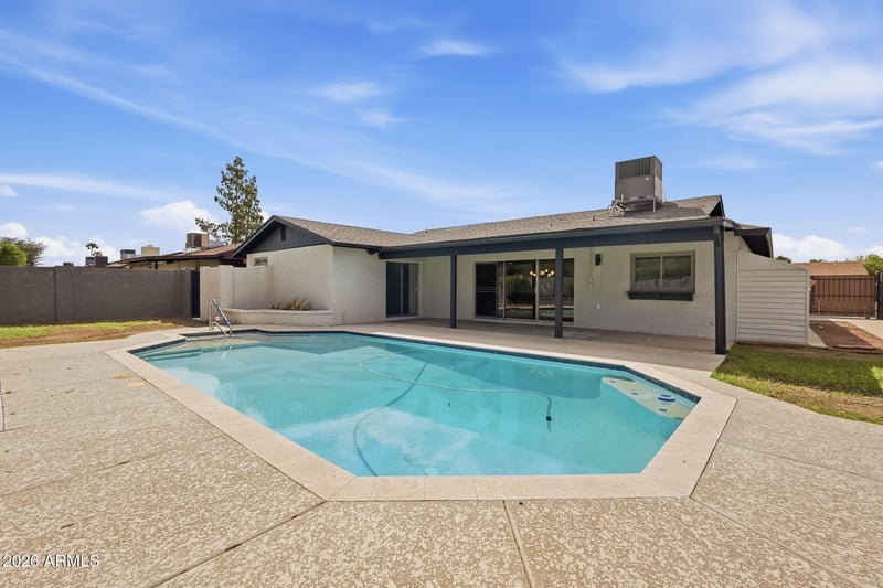 5216 W Desert Cove Ave, Glendale, AZ 85304