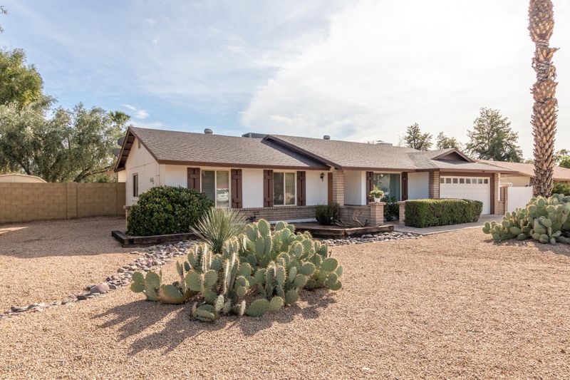 5217 E Ludlow Dr, Scottsdale, AZ 85254