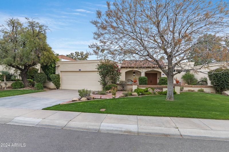 5217 N 31st Pl, Phoenix, AZ 85016