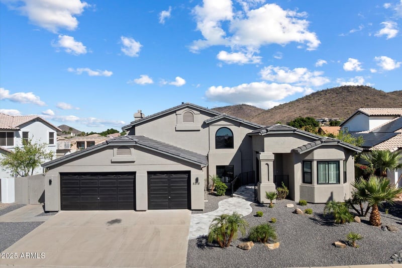 5218 W Rose Garden Ln, Glendale, AZ 85308