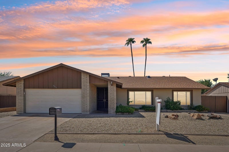 5219 Caribbean Ln, Glendale, AZ 85306