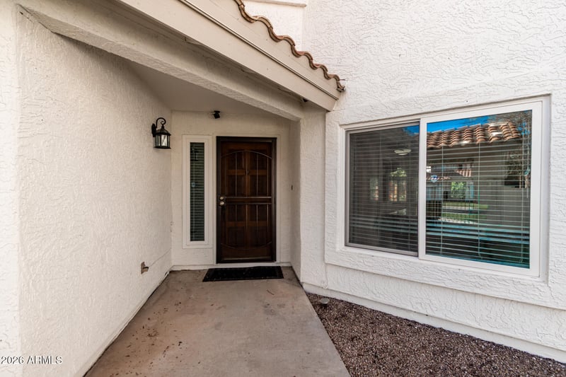 522 S Marina Dr, Gilbert, AZ 85233