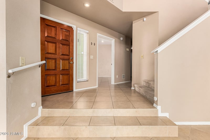 522 S Marina Dr, Gilbert, AZ 85233