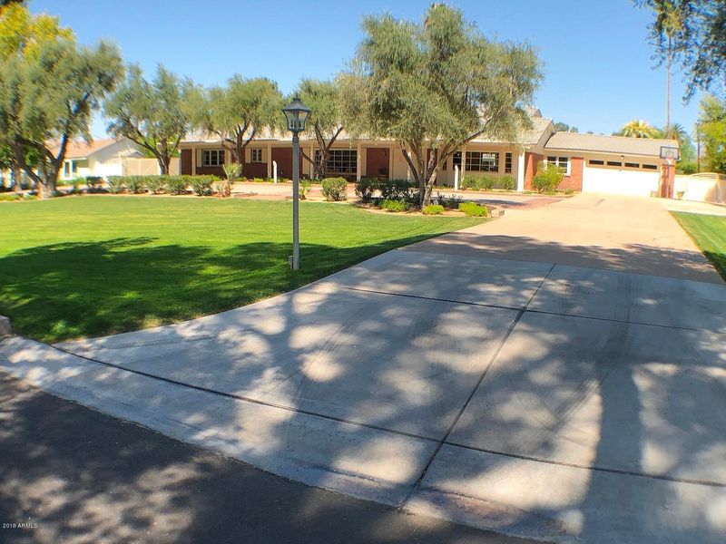 522 W Northview Ave, Phoenix, AZ 85021