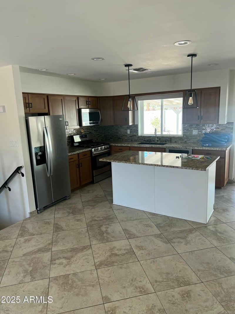 522 Wesleyan Dr, Tempe, AZ 85282