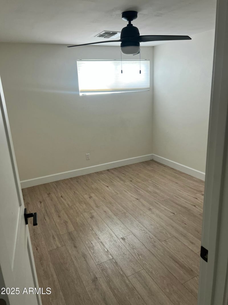 522 Wesleyan Dr, Tempe, AZ 85282