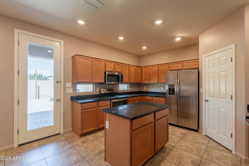 5220 16th Pl, Phoenix, AZ 85040