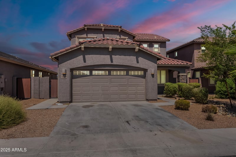 5220 16th Pl, Phoenix, AZ 85040